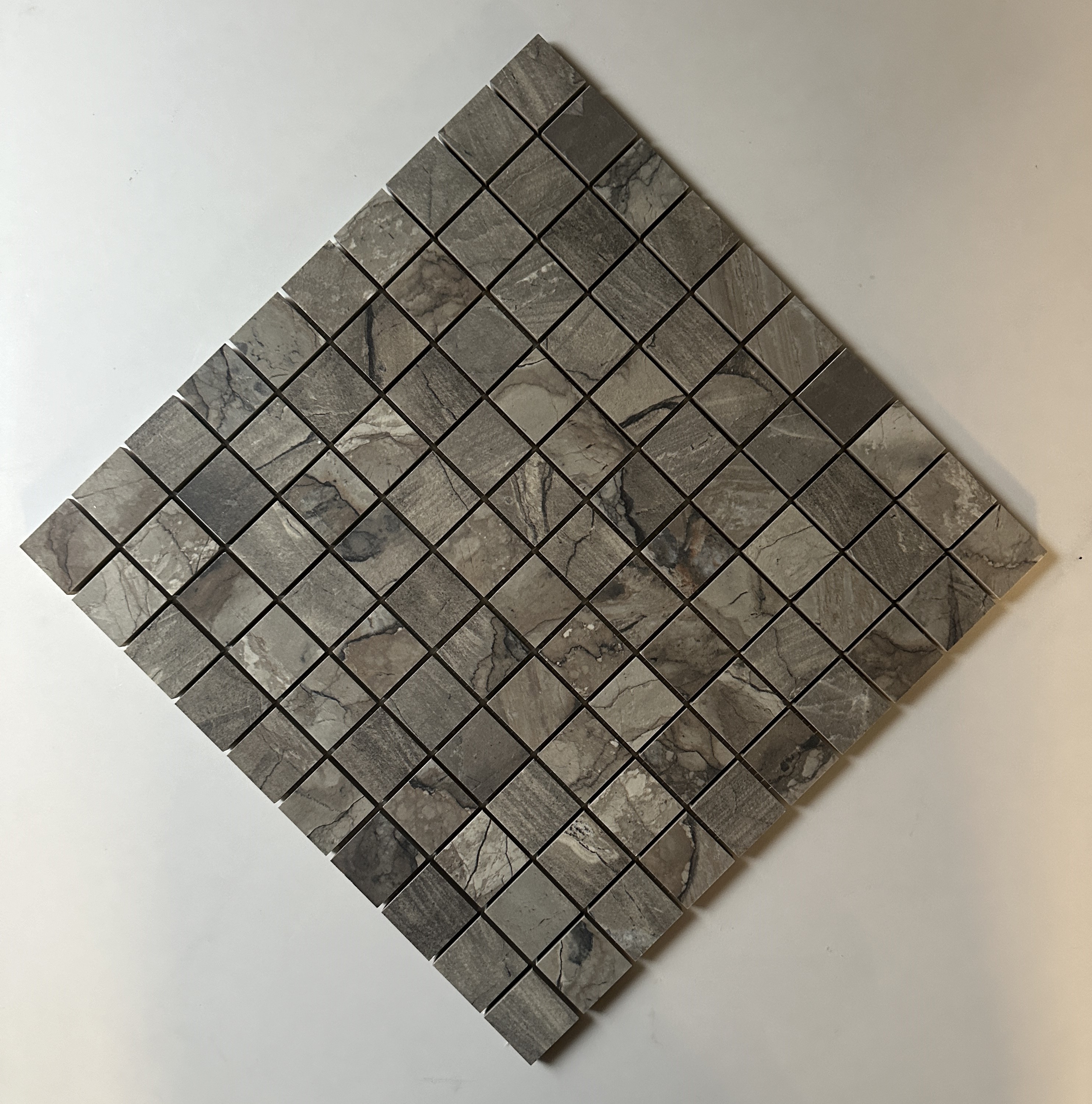 Квадратный чип